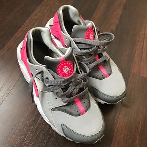 6.5 Youth Nike Huaraches